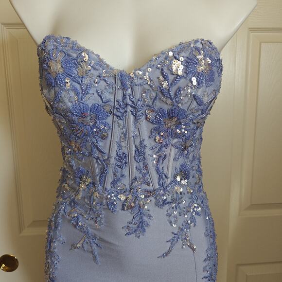 Amelia Couture periwinkle embellished strapless high low gown sz 2 - Picture 7 of 10